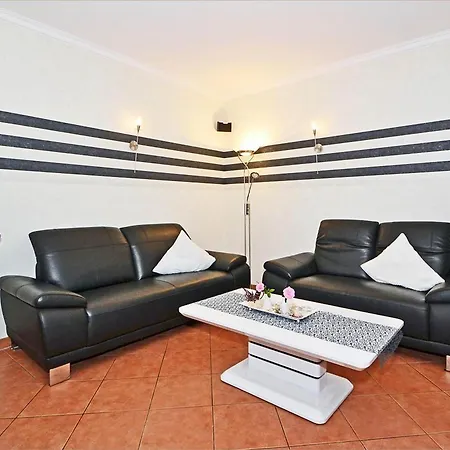 1 Holiday home *